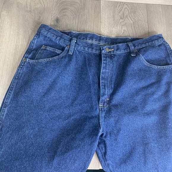 Wrangler Mens 40X32 Blue Denim Jeans 100% Cotton Regular Fit - Picture 5 of 9